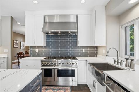 1441 Trail Bend Drive NW Swisher IA 52338