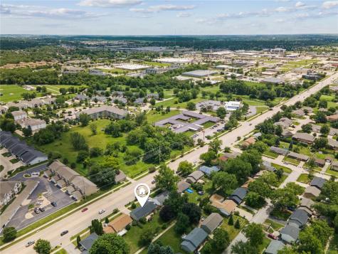 6525 Council Street NE Cedar Rapids IA 52402