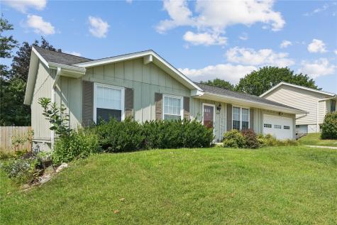 6525 Council Street NE Cedar Rapids IA 52402