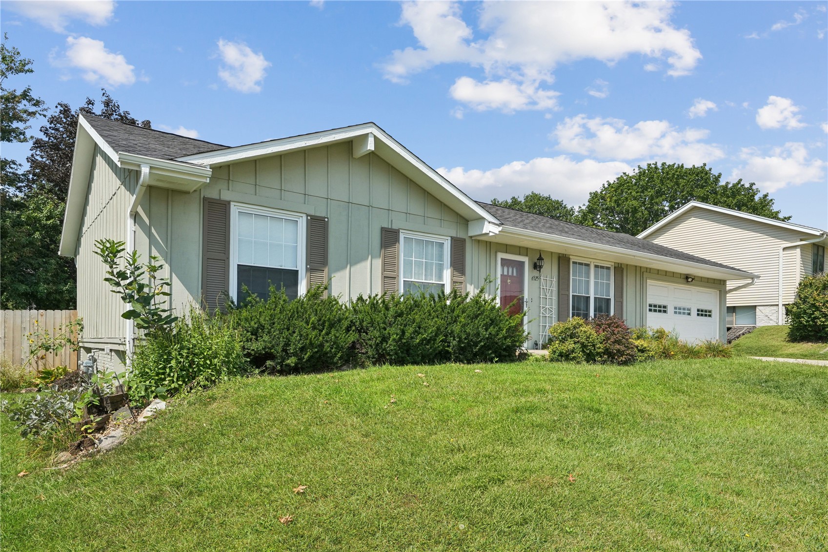 6525 Council Street NE Cedar Rapids IA 52402