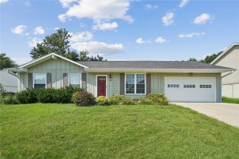 6525 Council Street NE Cedar Rapids IA 52402