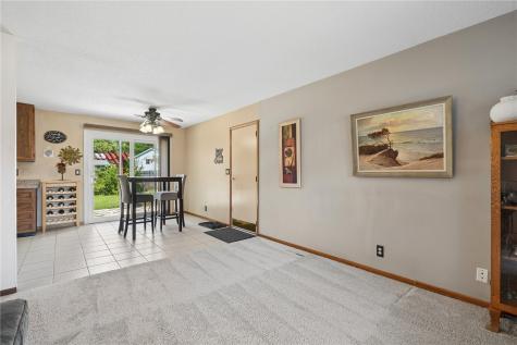 6525 Council Street NE Cedar Rapids IA 52402