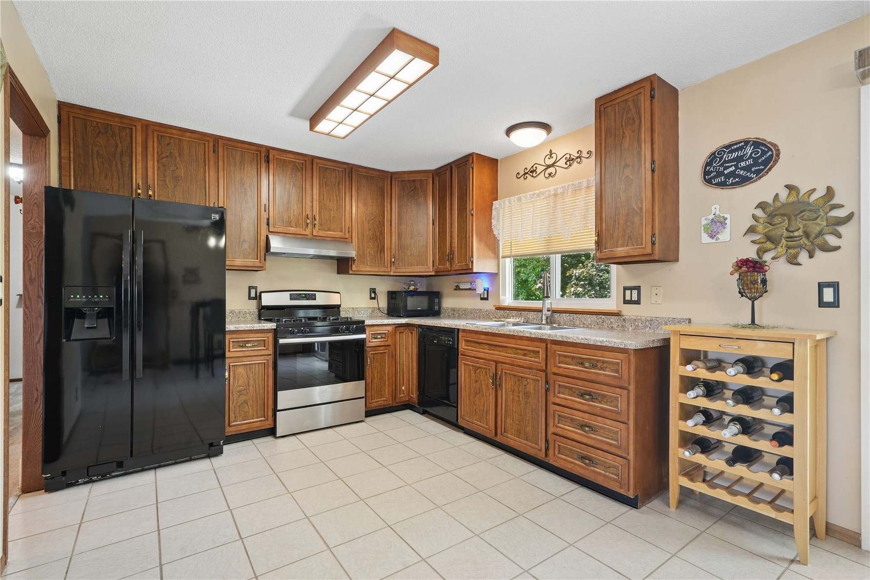 6525 Council Street NE Cedar Rapids IA 52402