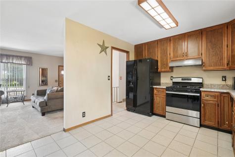 6525 Council Street NE Cedar Rapids IA 52402