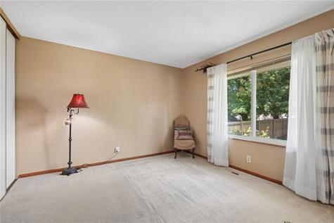 6525 Council Street NE Cedar Rapids IA 52402