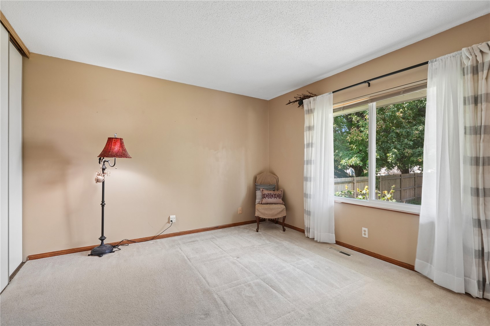 6525 Council Street NE Cedar Rapids IA 52402