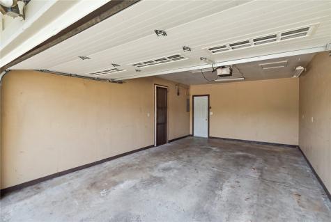 6525 Council Street NE Cedar Rapids IA 52402
