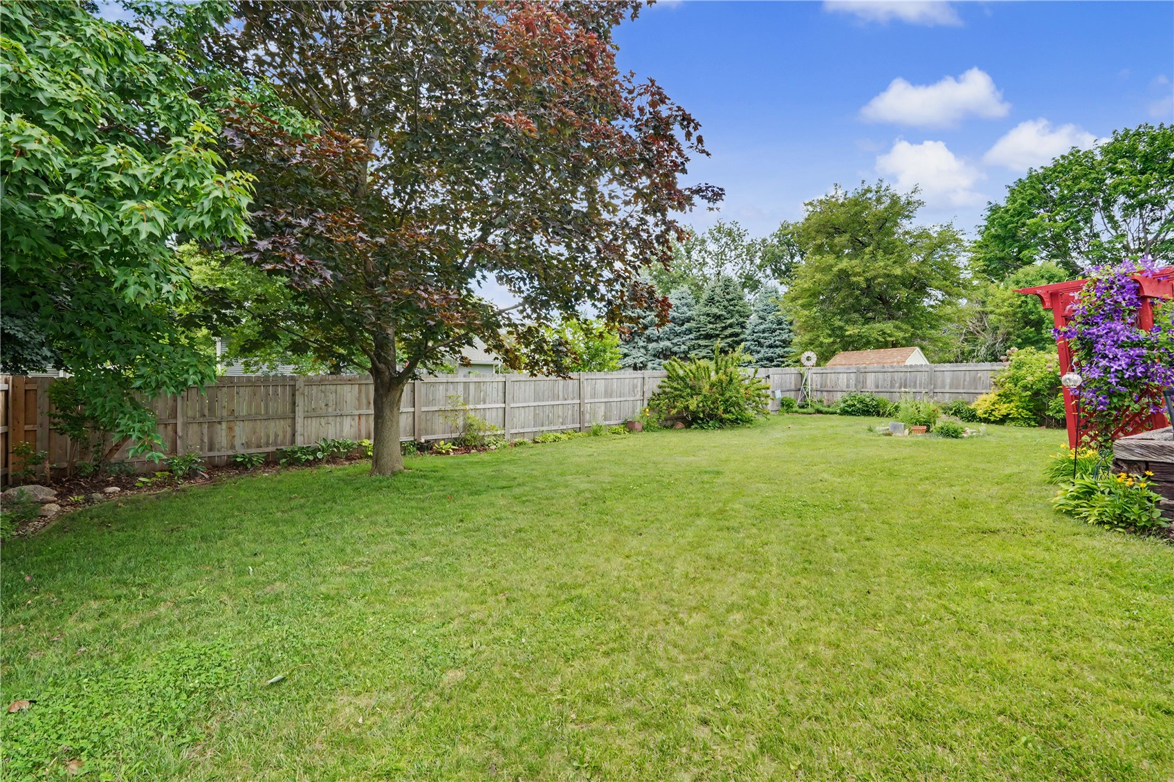 6525 Council Street NE Cedar Rapids IA 52402