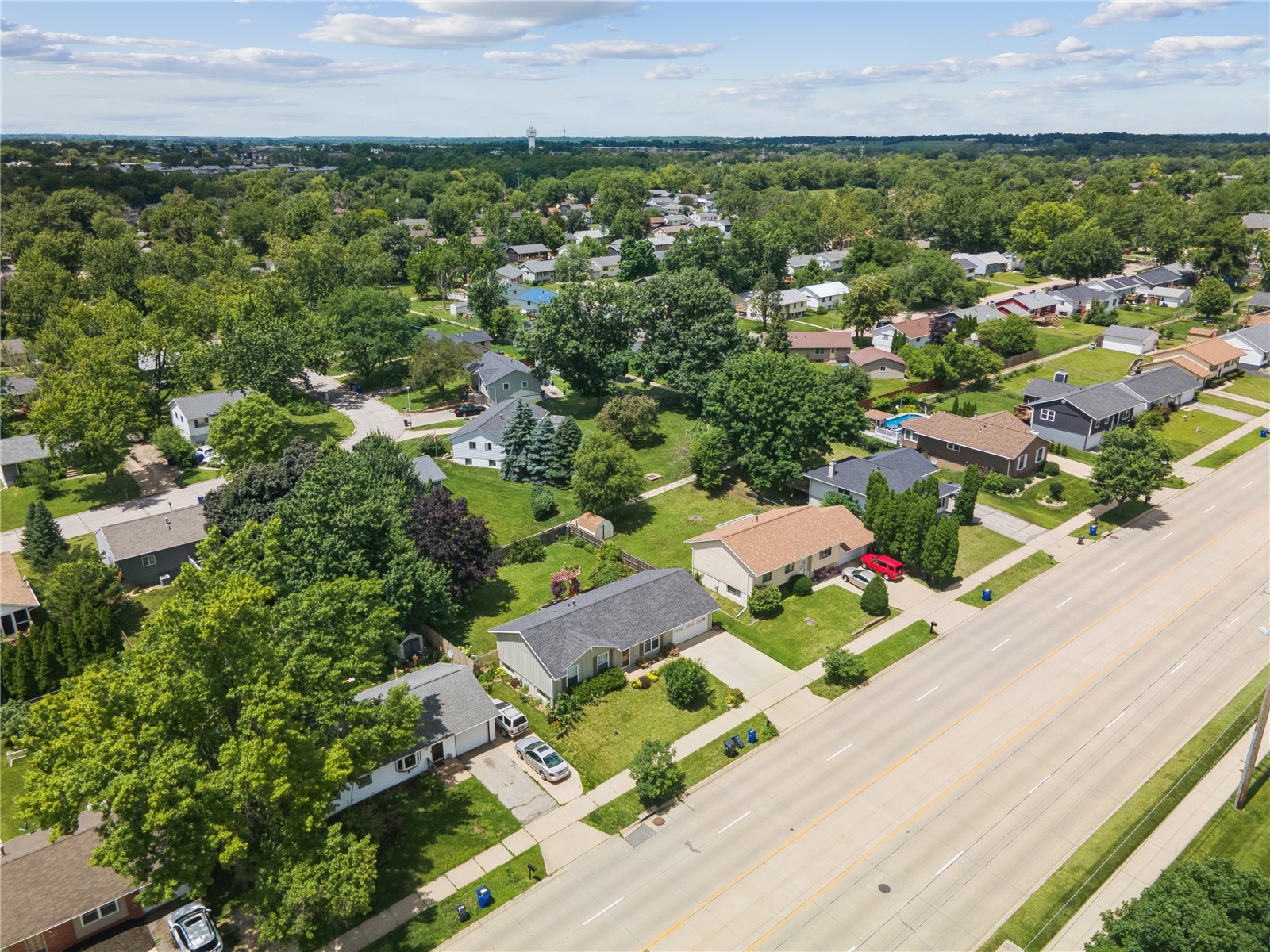 6525 Council Street NE Cedar Rapids IA 52402