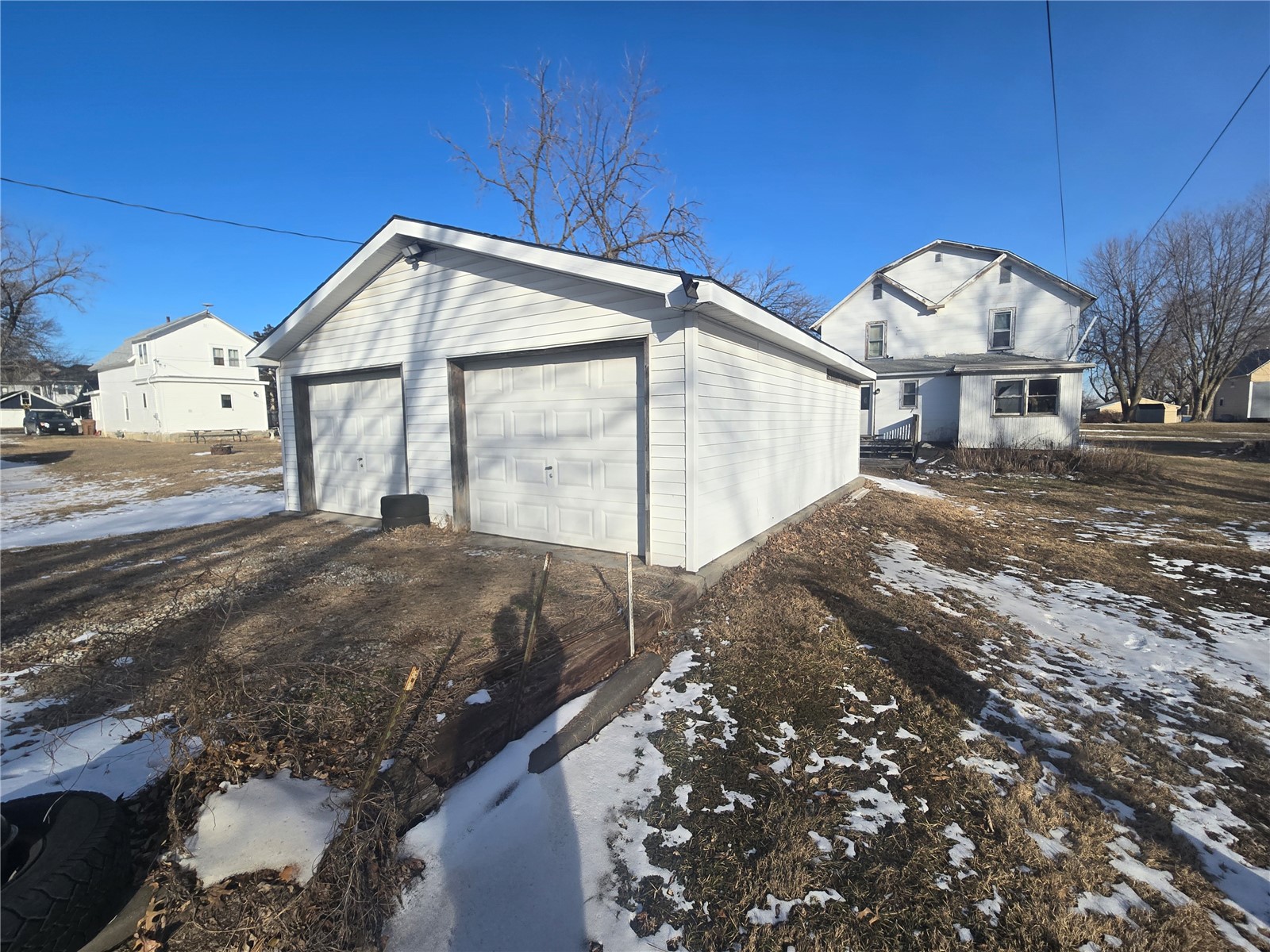 723 East Street Grinnell IA 50112