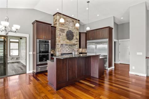 5010 Silver Oak Court Marion IA 52302