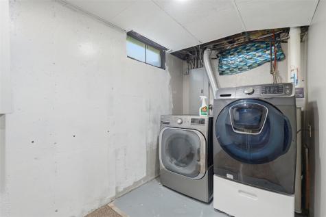 1101 38th Street SE Cedar Rapids IA 52403