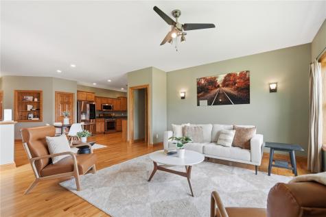 6205 Palmetto Cedar Rapids IA 52404