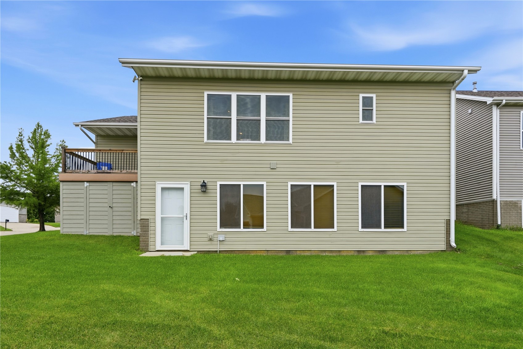 6205 Palmetto Cedar Rapids IA 52404