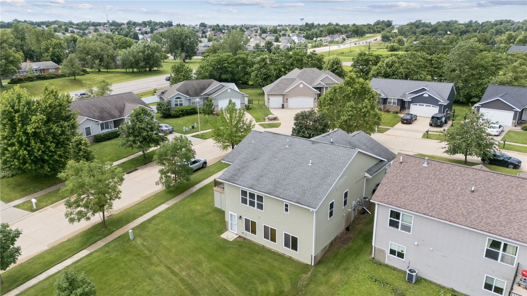 6205 Palmetto Cedar Rapids IA 52404