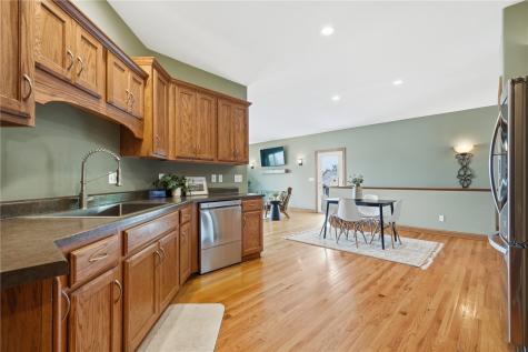 6205 Palmetto Cedar Rapids IA 52404