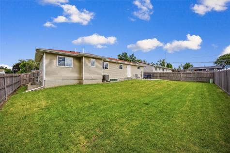 250 S 21st Street Court Marion IA 52302