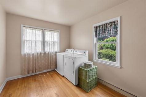 4016 Vine Avenue SE Cedar Rapids IA 52403
