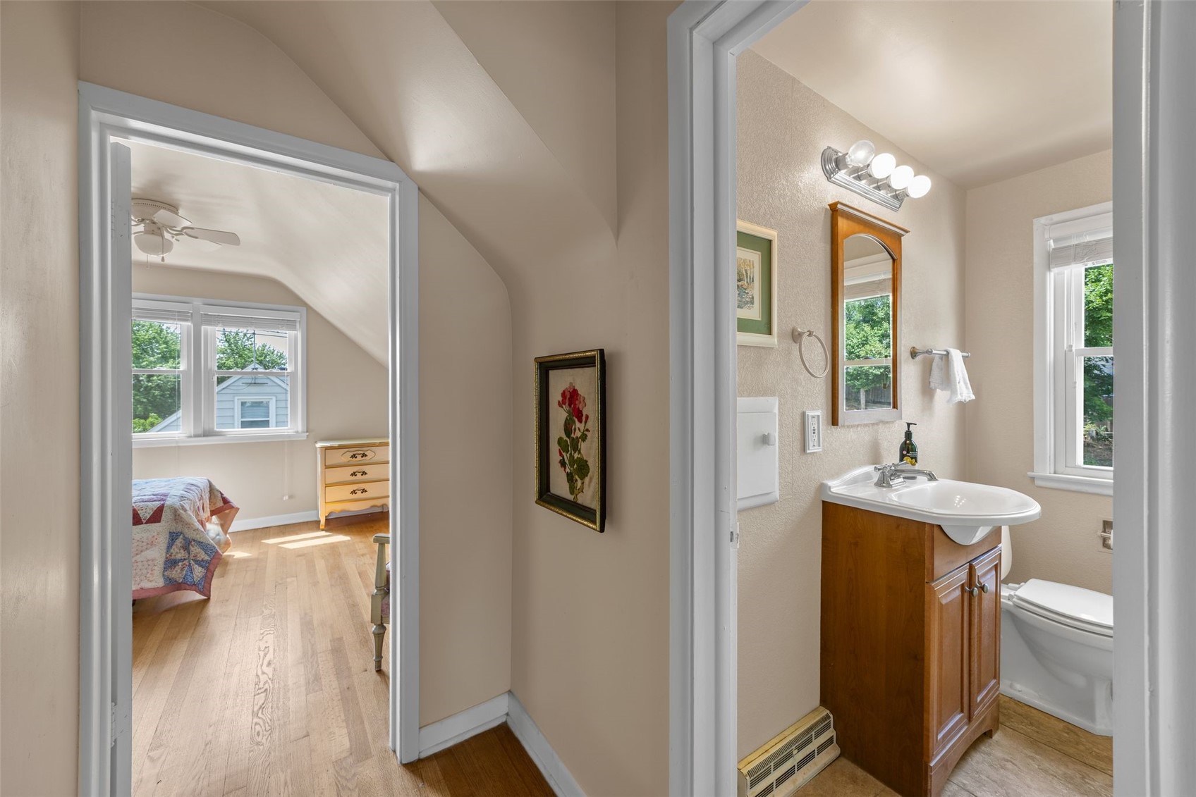 4016 Vine Avenue SE Cedar Rapids IA 52403