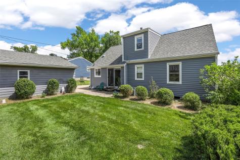 4016 Vine Avenue SE Cedar Rapids IA 52403