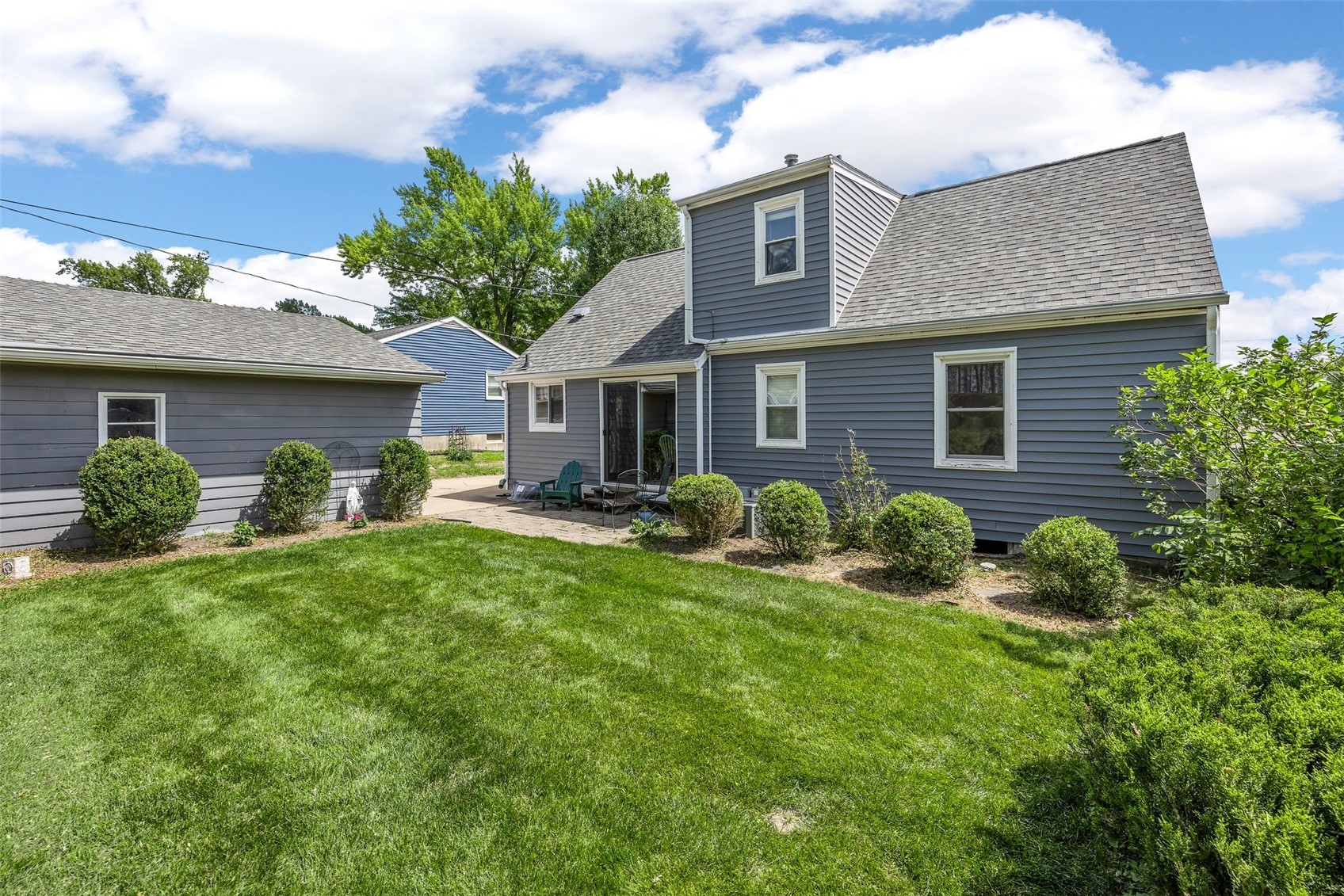 4016 Vine Avenue SE Cedar Rapids IA 52403