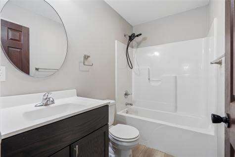 103 Viking Drive Vinton IA 52349