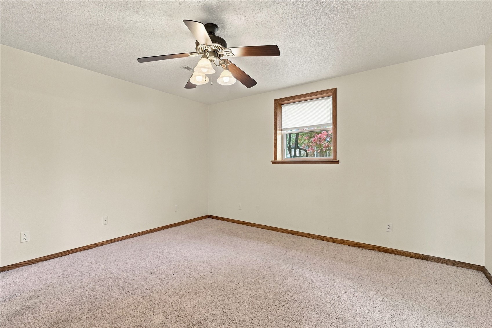 426 D Avenue W Walford IA 52351