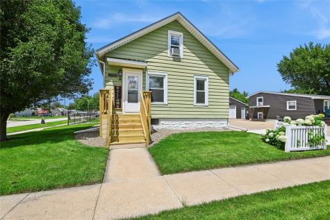 2700 3rd Avenue Marion IA 52302