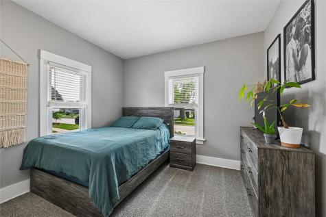 2700 3rd Avenue Marion IA 52302