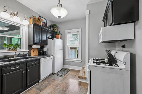 2700 3rd Avenue Marion IA 52302
