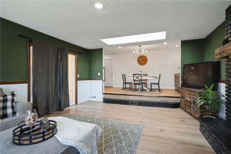 3608 Terrace Hill Drive NE Cedar Rapids IA 52402