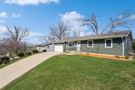 3608 Terrace Hill Drive NE Cedar Rapids IA 52402