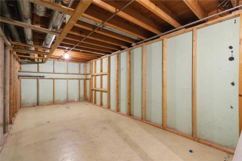 3608 Terrace Hill Drive NE Cedar Rapids IA 52402