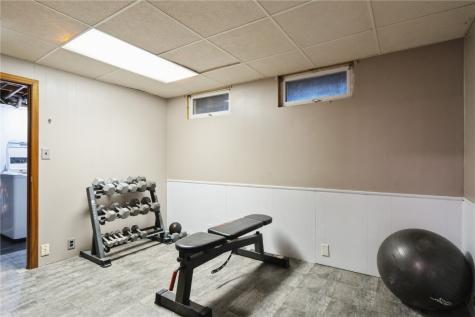 3608 Terrace Hill Drive NE Cedar Rapids IA 52402