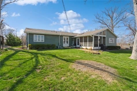 3608 Terrace Hill Drive NE Cedar Rapids IA 52402