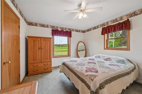 201 Union Street Olin IA 52320