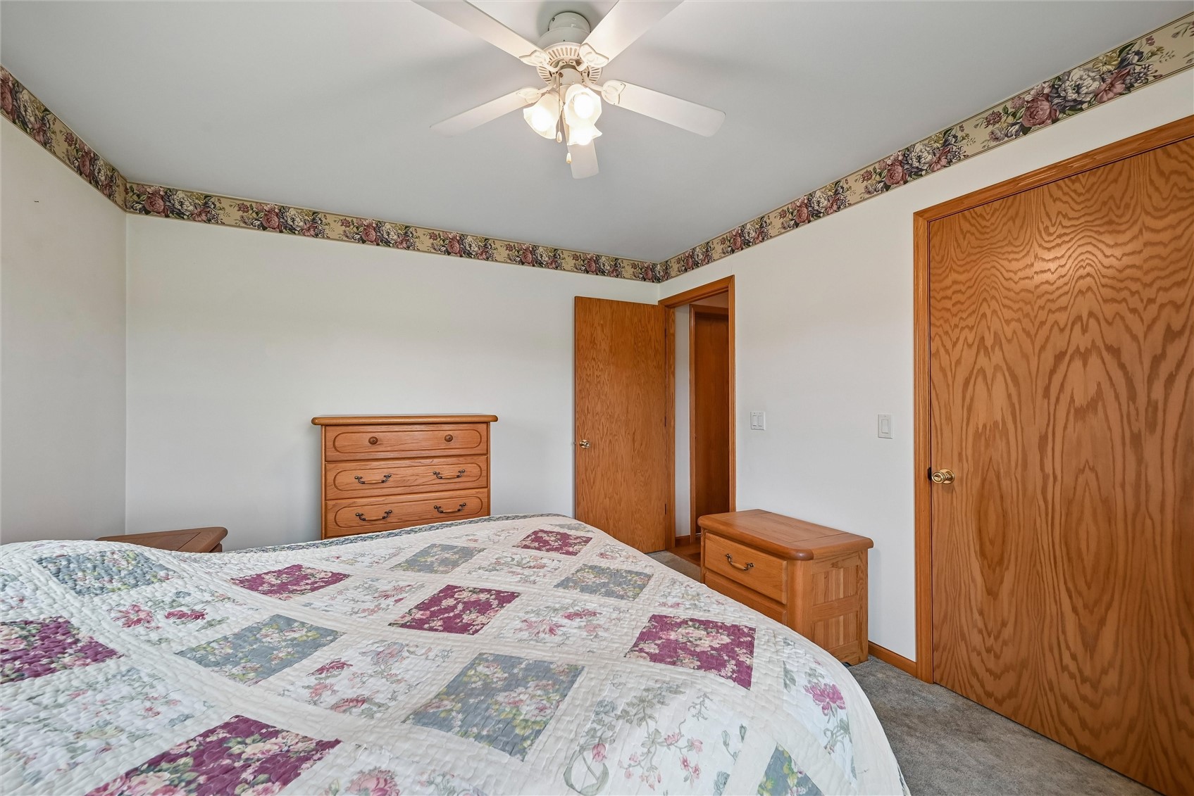 201 Union Street Olin IA 52320