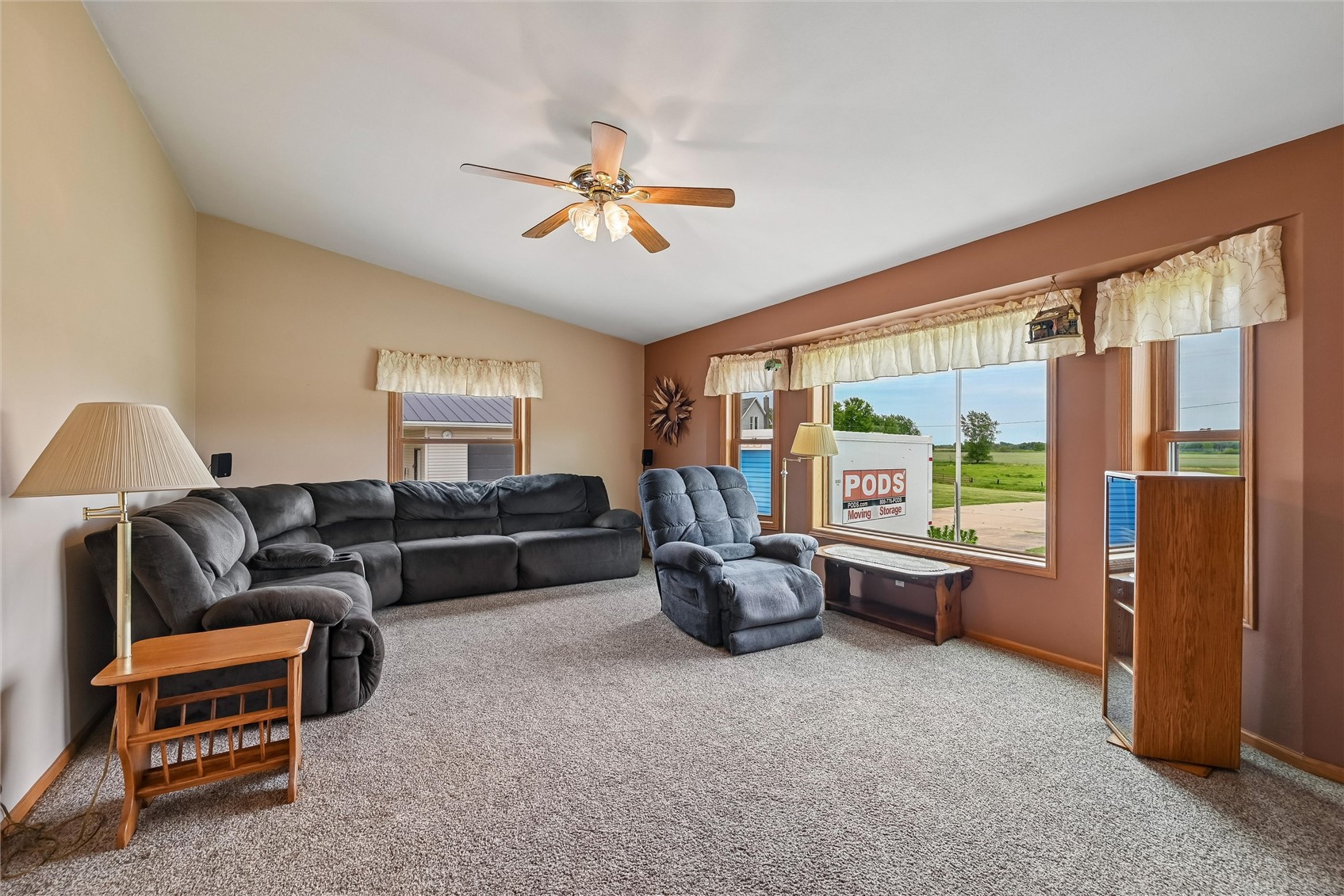 201 Union Street Olin IA 52320