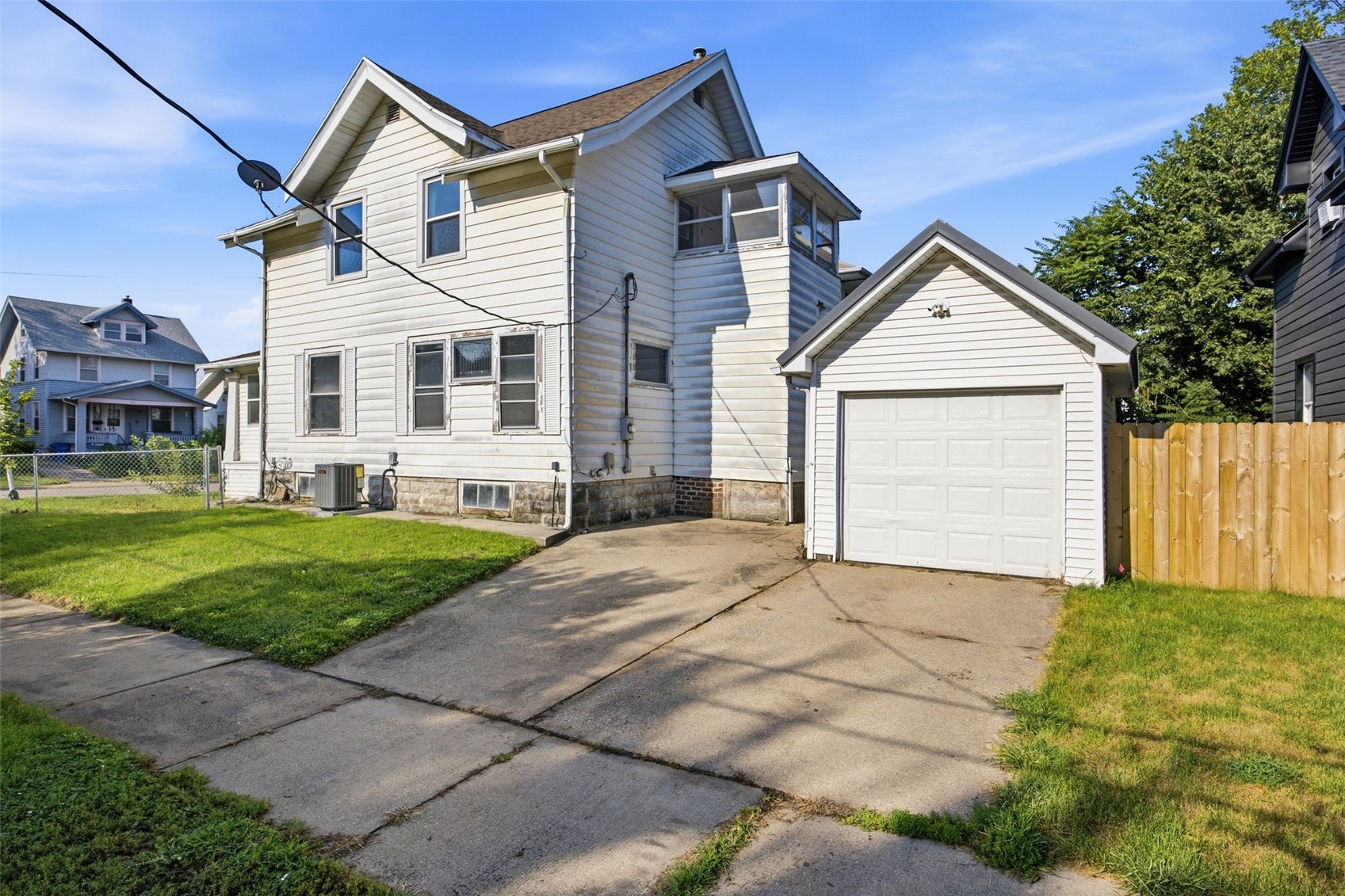 1624 6th Avenue SE Cedar Rapids IA 52402