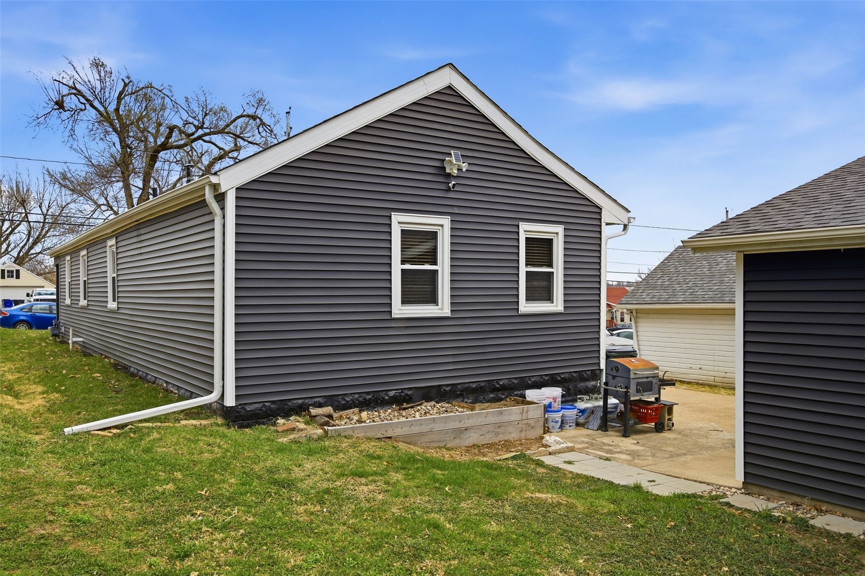 2642 Fruitland Boulevard SW Cedar Rapids IA 52404