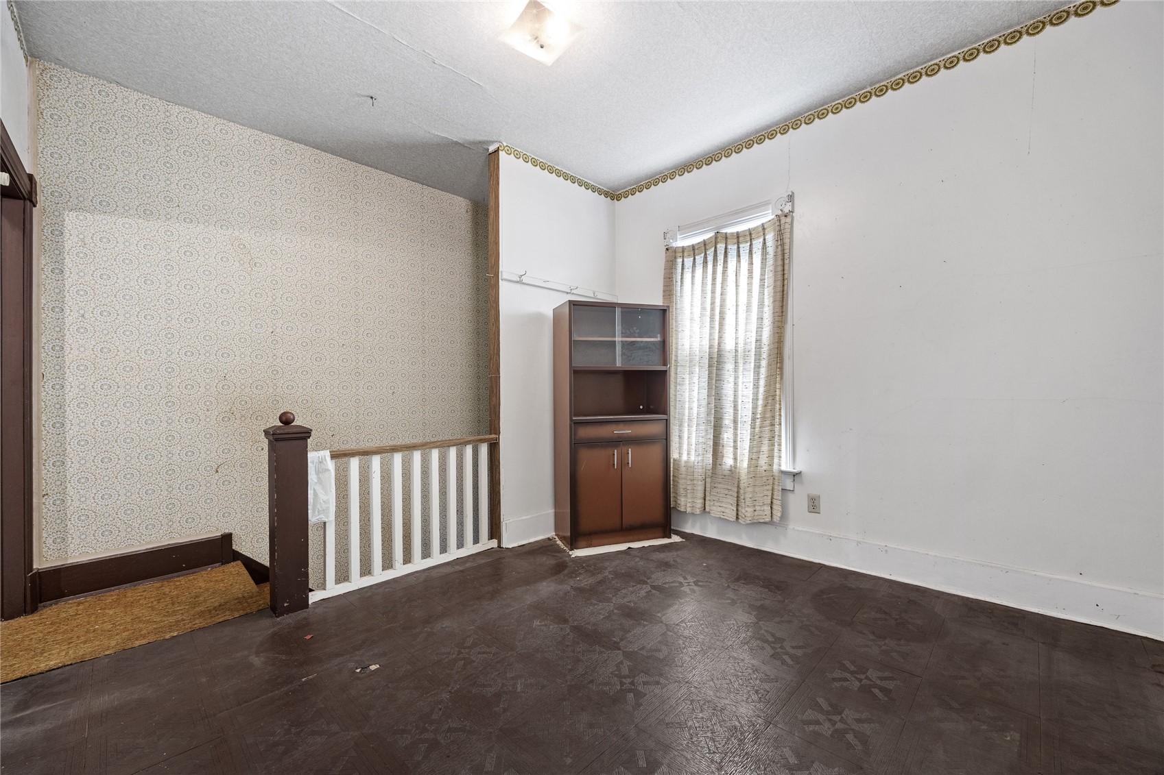 910 Meridian Tipton IA 52772