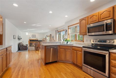 2620 Silver Oak Trail Marion IA 52302