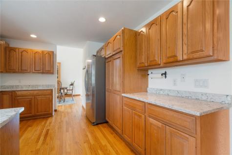 2620 Silver Oak Trail Marion IA 52302