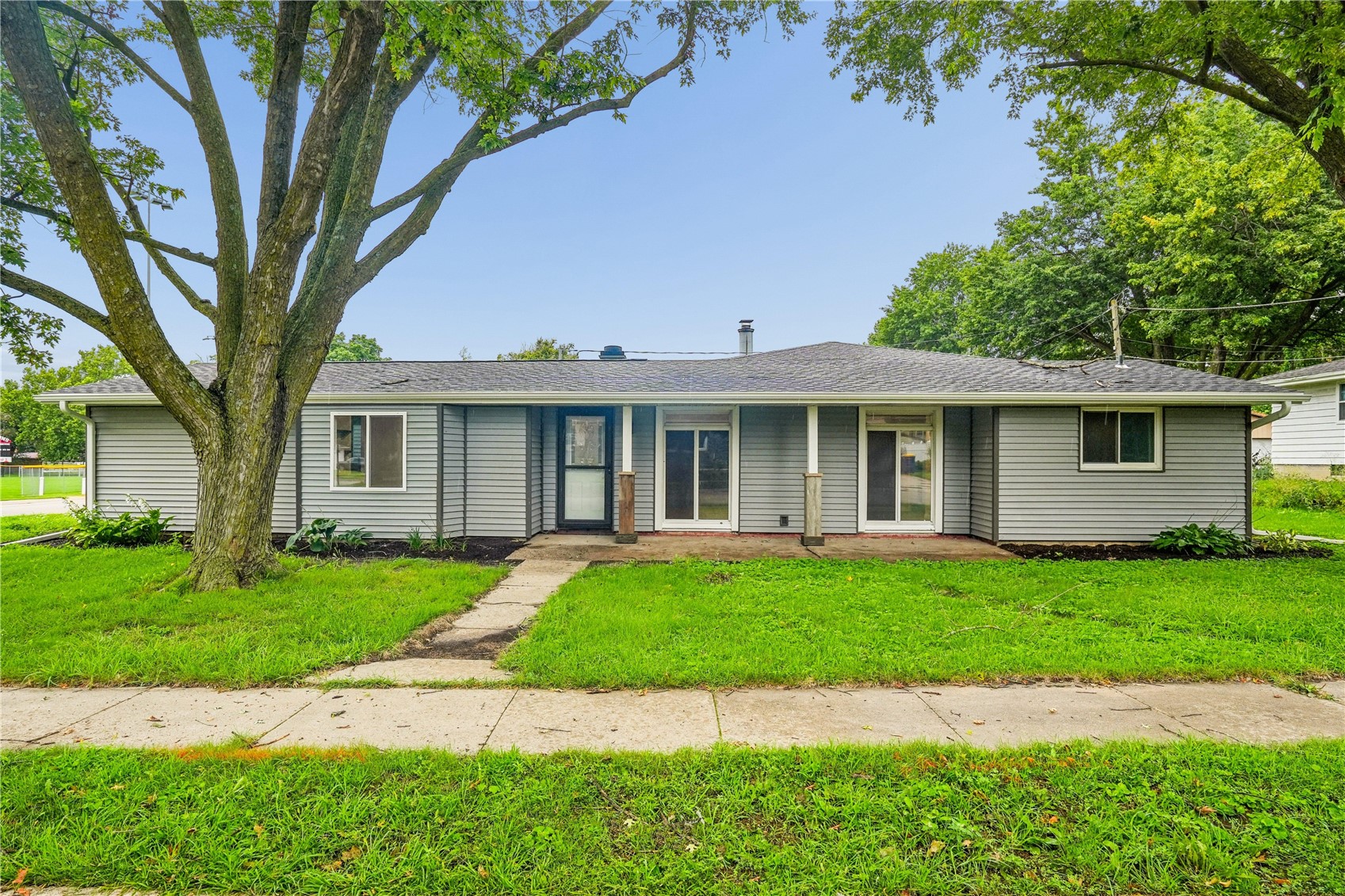 127 S Monroe Street Lisbon IA 52253