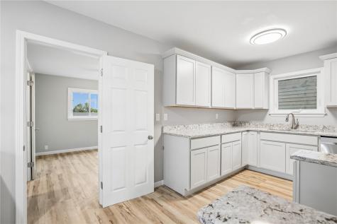 127 S Monroe Street Lisbon IA 52253