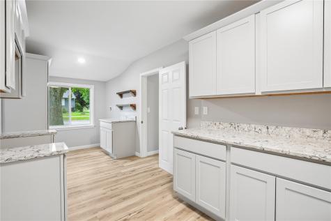 127 S Monroe Street Lisbon IA 52253