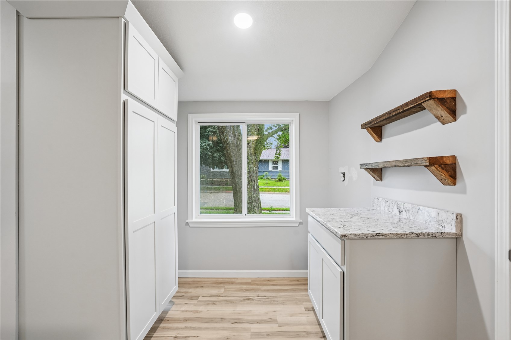 127 S Monroe Street Lisbon IA 52253