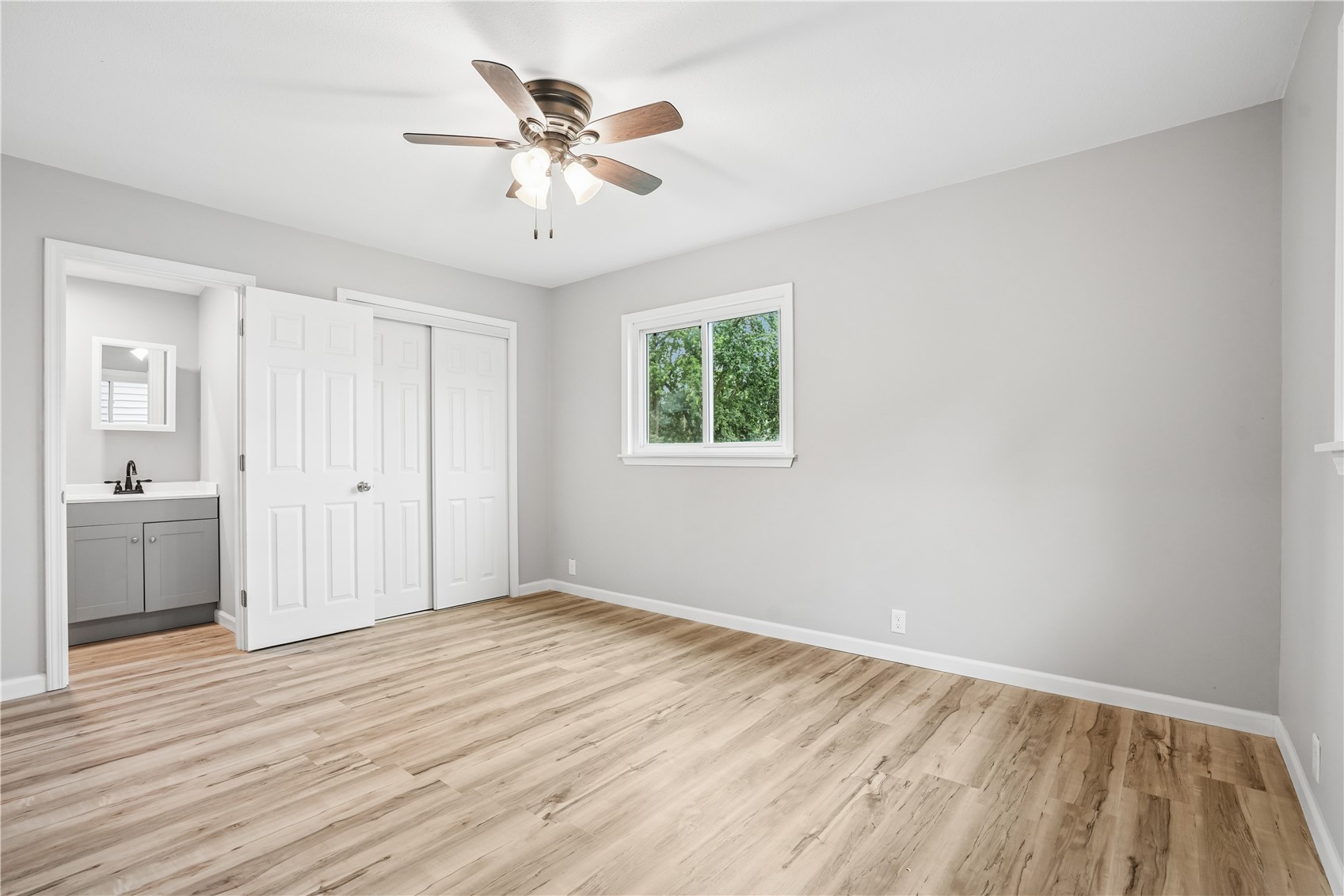 127 S Monroe Street Lisbon IA 52253