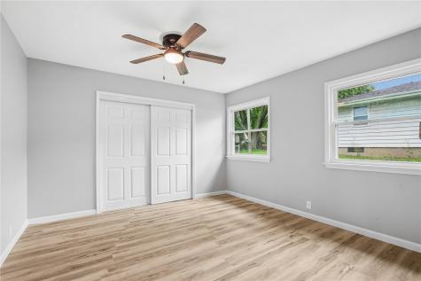 127 S Monroe Street Lisbon IA 52253