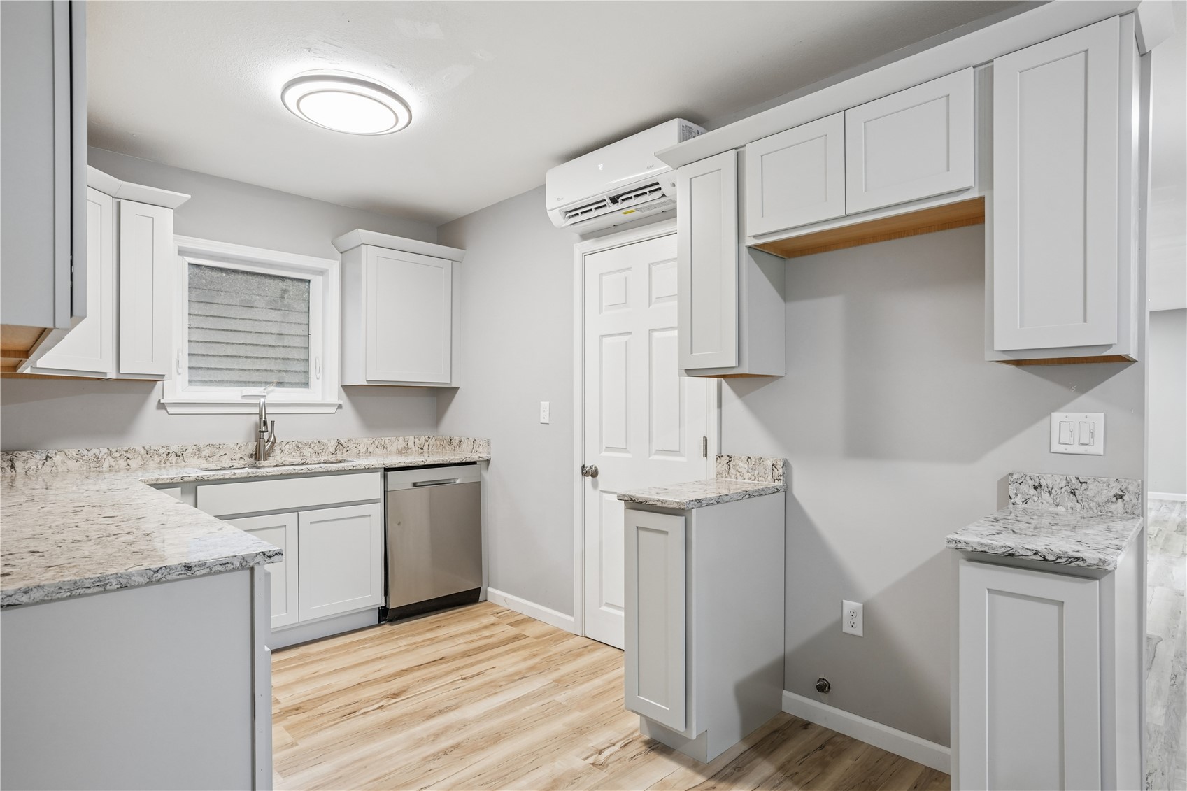 127 S Monroe Street Lisbon IA 52253